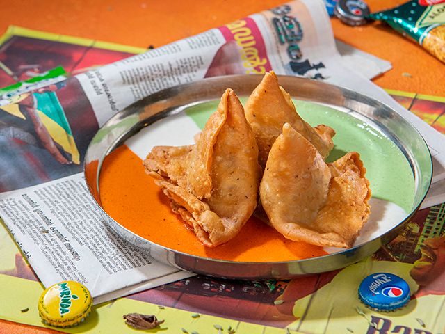 طبق سمبوسة